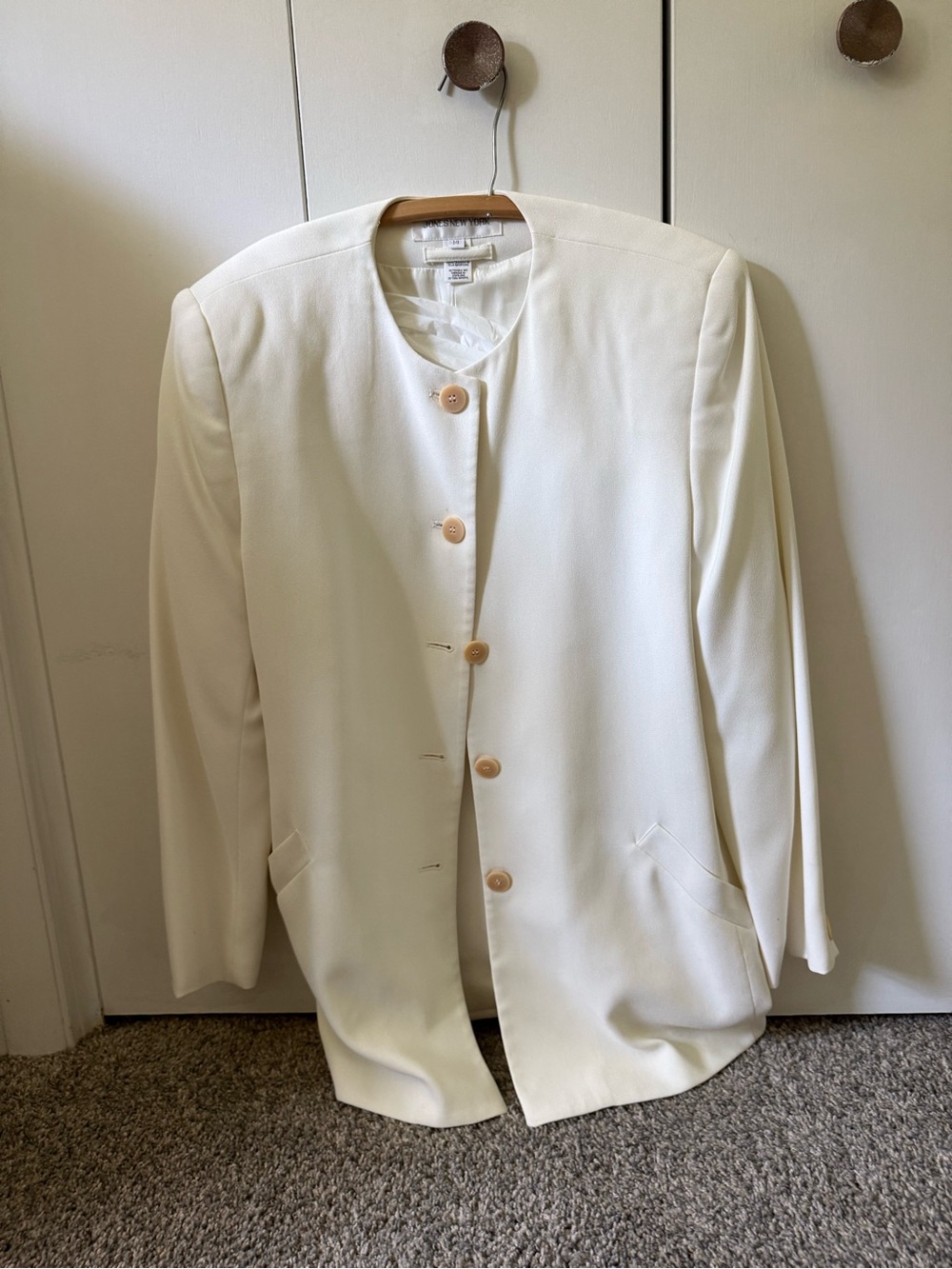 Jones New York Cream Collarless Button-Front Blazer